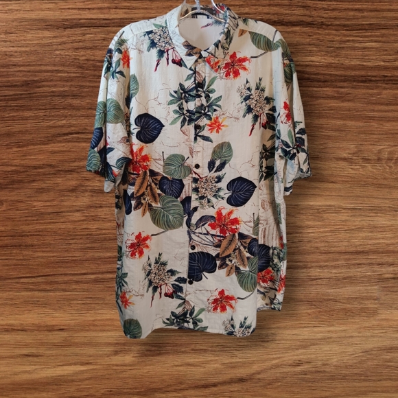 Floral Print Men Short Set - Picture 6 of 13